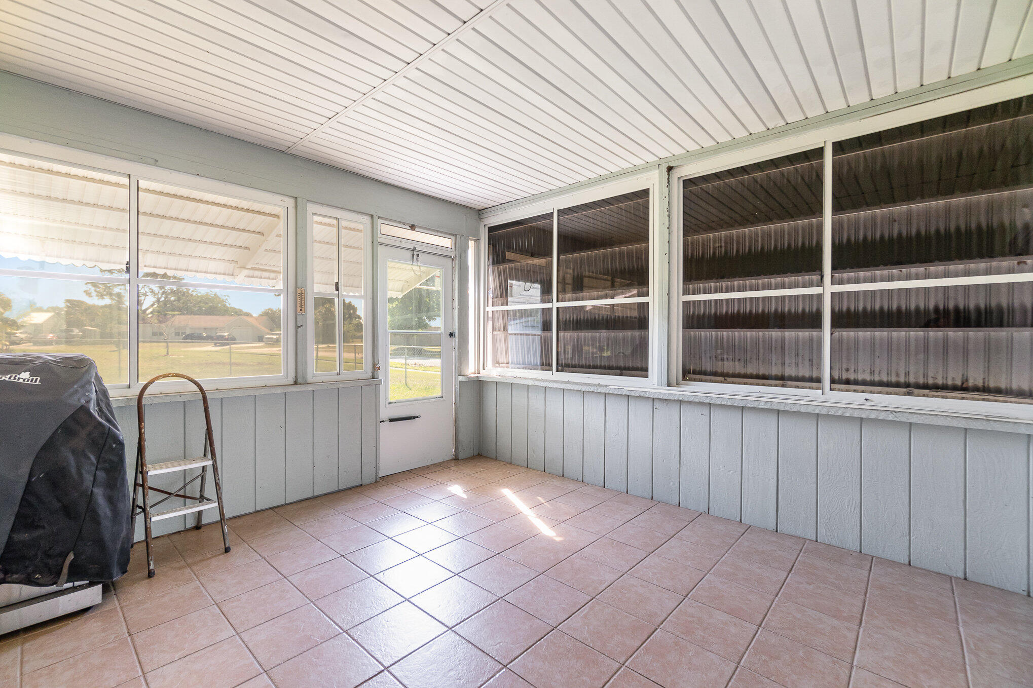 1305 Cromey Road Northeast Palm Bay, FL 32905 - Photo 20 of 25 020_dsc04232-edit