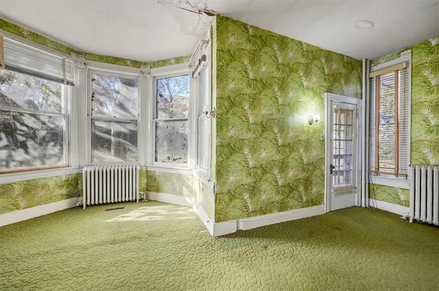 $269,900 | 601 Congress Street, Leavenworth, KS 66048