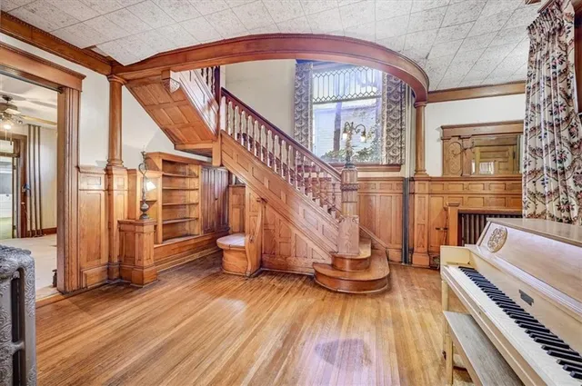 $269,900 | 601 Congress Street, Leavenworth, KS 66048