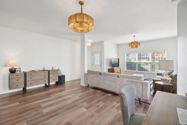 $585,000 | 2802 Summertrees Boulevard, Johns Island, SC 29455