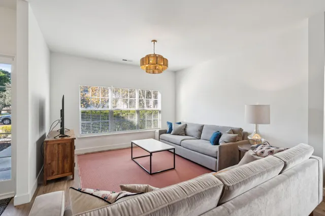 $585,000 | 2802 Summertrees Boulevard, Johns Island, SC 29455