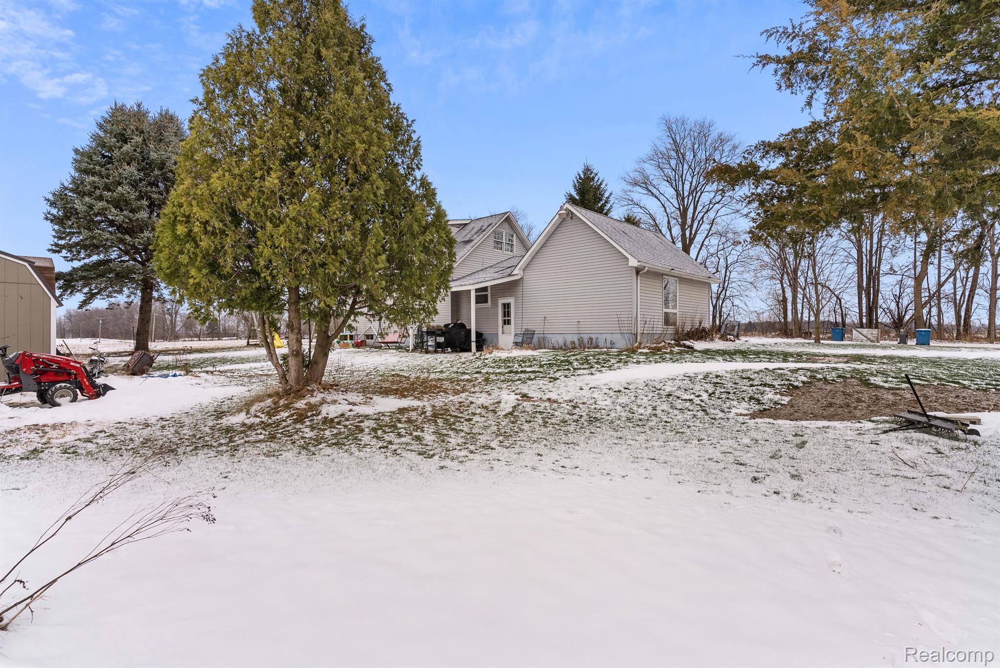9414 Fulmer Road Millington, MI 48746 - Photo 32 of 39 Gallery Image 32