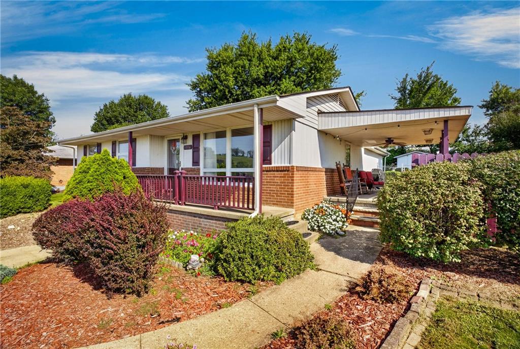 1016 McGovern Road Houston, PA 15342 - Photo 4 of 47 Gallery Image 4