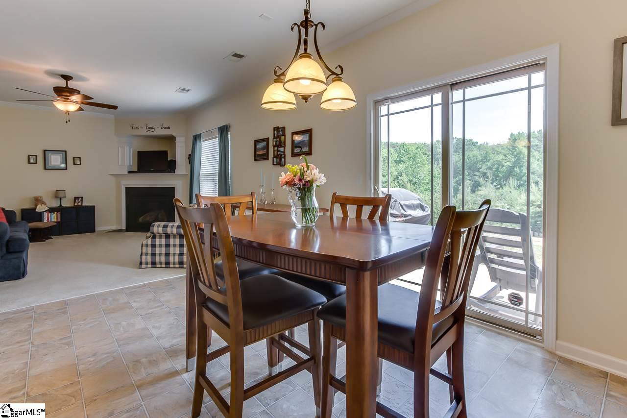 8 Shale Court Greenville, SC 29607 - Photo 12 of 24 Gallery Image 12