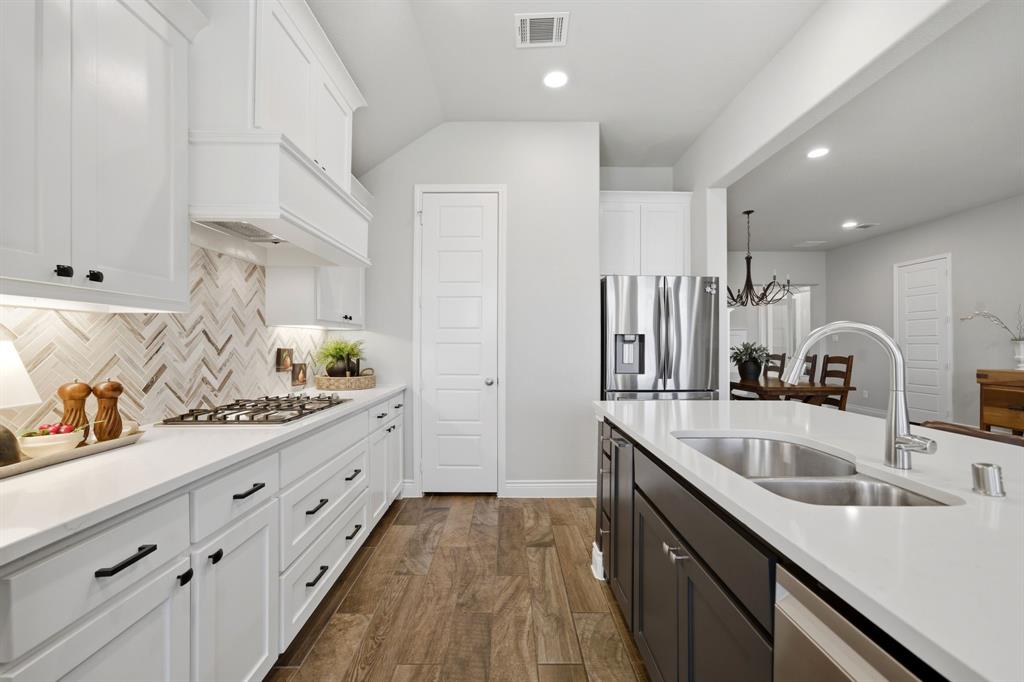 1121 Bantham Way Forney, TX 75126 - Photo 12 of 28