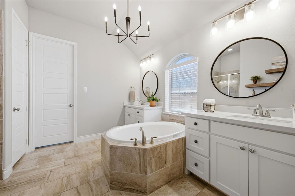 1121 Bantham Way Forney, TX 75126 - Photo 17 of 28 Garden tub. Separate vanities.