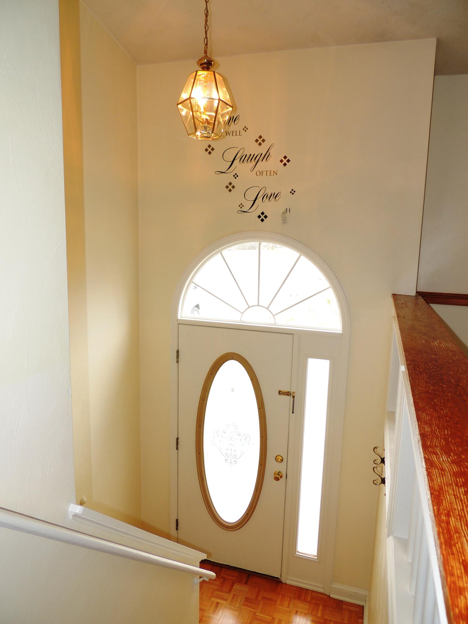 5735 Alean Road Boones Mill, VA 24065 - Photo 5 of 18 Foyer