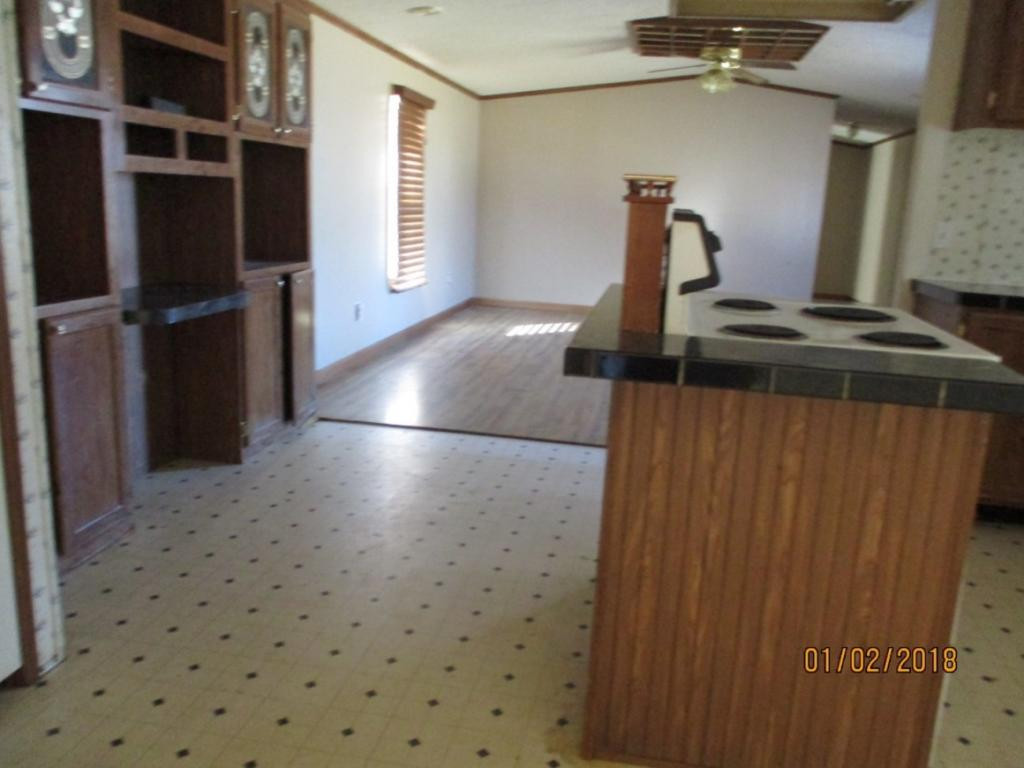 970 Bullock Hollow Road Bristol, TN 37620 - Photo 4 of 13 Photo 4