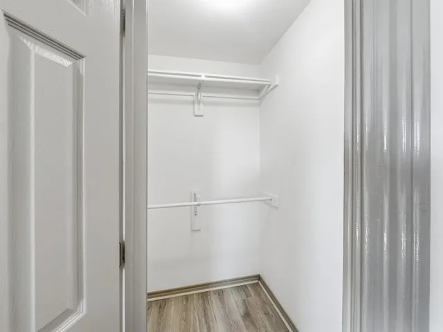 $2,000 | 3950 Seaside Court, Fort Worth, TX 76040