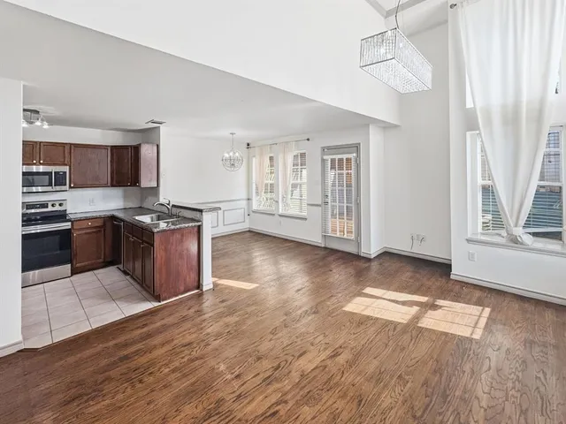 $2,000 | 3950 Seaside Court, Fort Worth, TX 76040