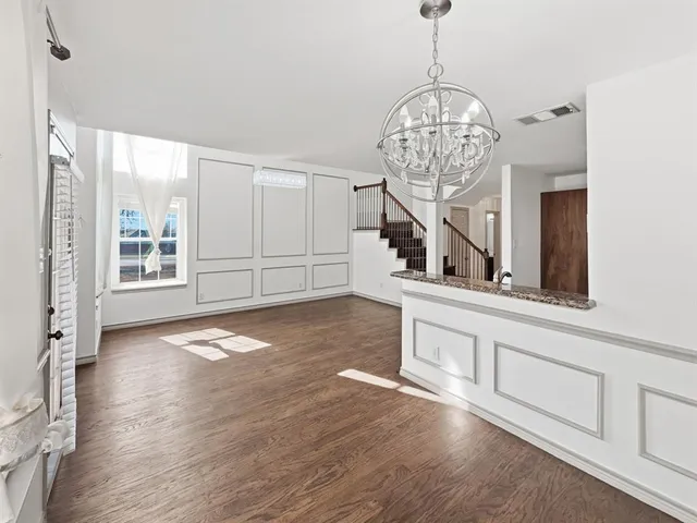 $2,000 | 3950 Seaside Court, Fort Worth, TX 76040