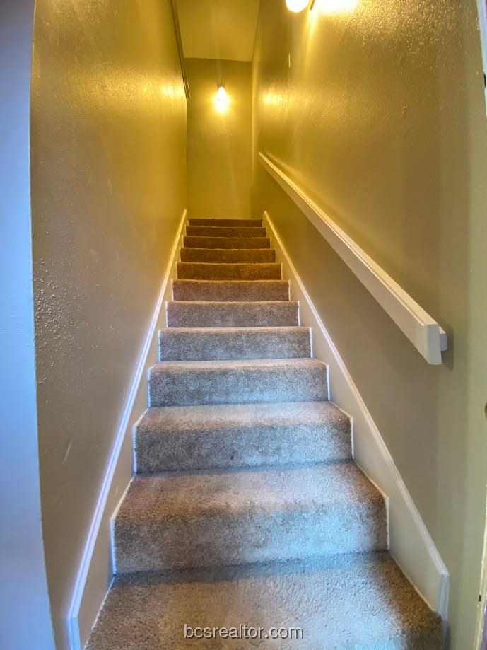 1305 West Villa Maria Road, Unit B106 Bryan, TX 77801 - Photo 6 of 14 a view of entryway