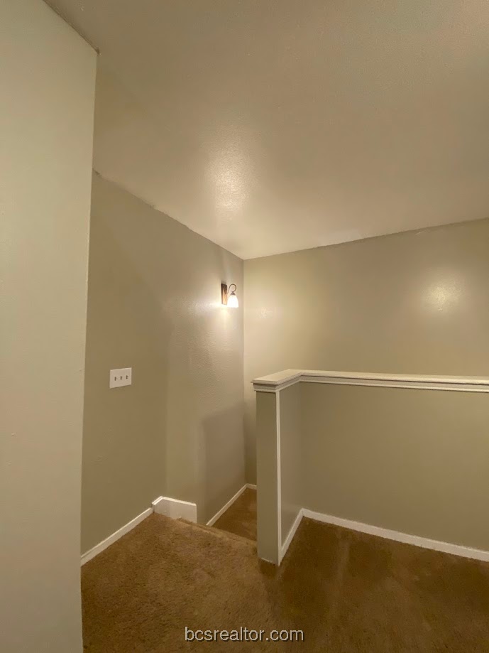 1305 West Villa Maria Road, Unit B106 Bryan, TX 77801 - Photo 9 of 14 a view of small space