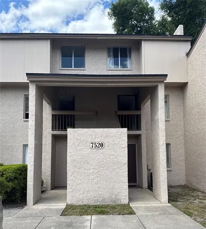 $122,500 | 7520 Needle Leaf Place, Unit 40, Tampa, FL 33617