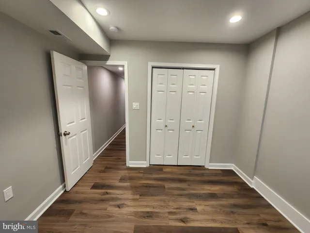 a view of empty room