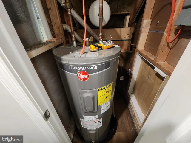 a cars parked in front of a building