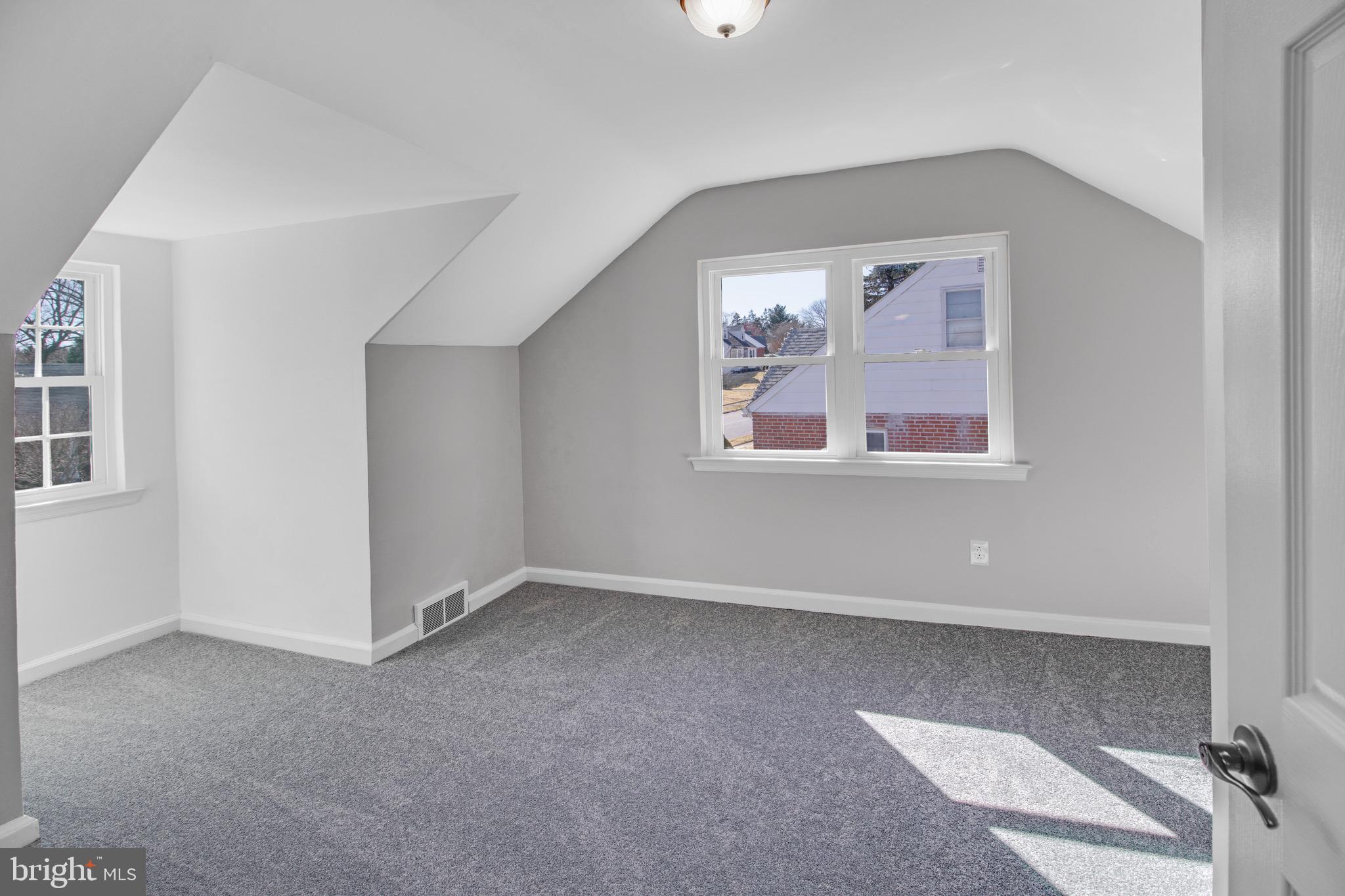 428 Granite Terrace Springfield, PA 19064 - Photo 21 of 28 Upstairs bedroom 2