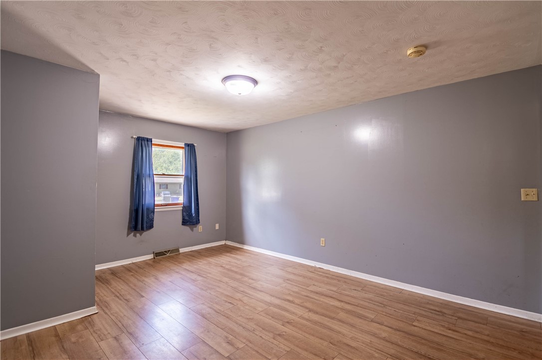 4658 Hayden Drive Decatur, IL 62521 - Photo 7 of 19