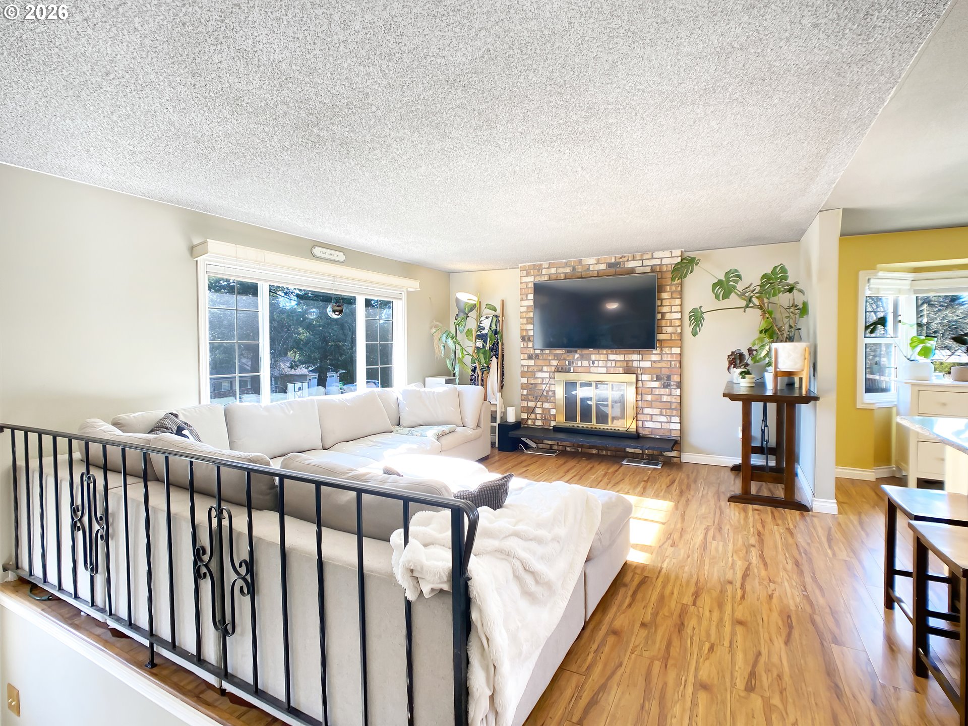 3877 Northeast 3rd Street Gresham, OR 97030 - Photo 13 of 30 Living Room