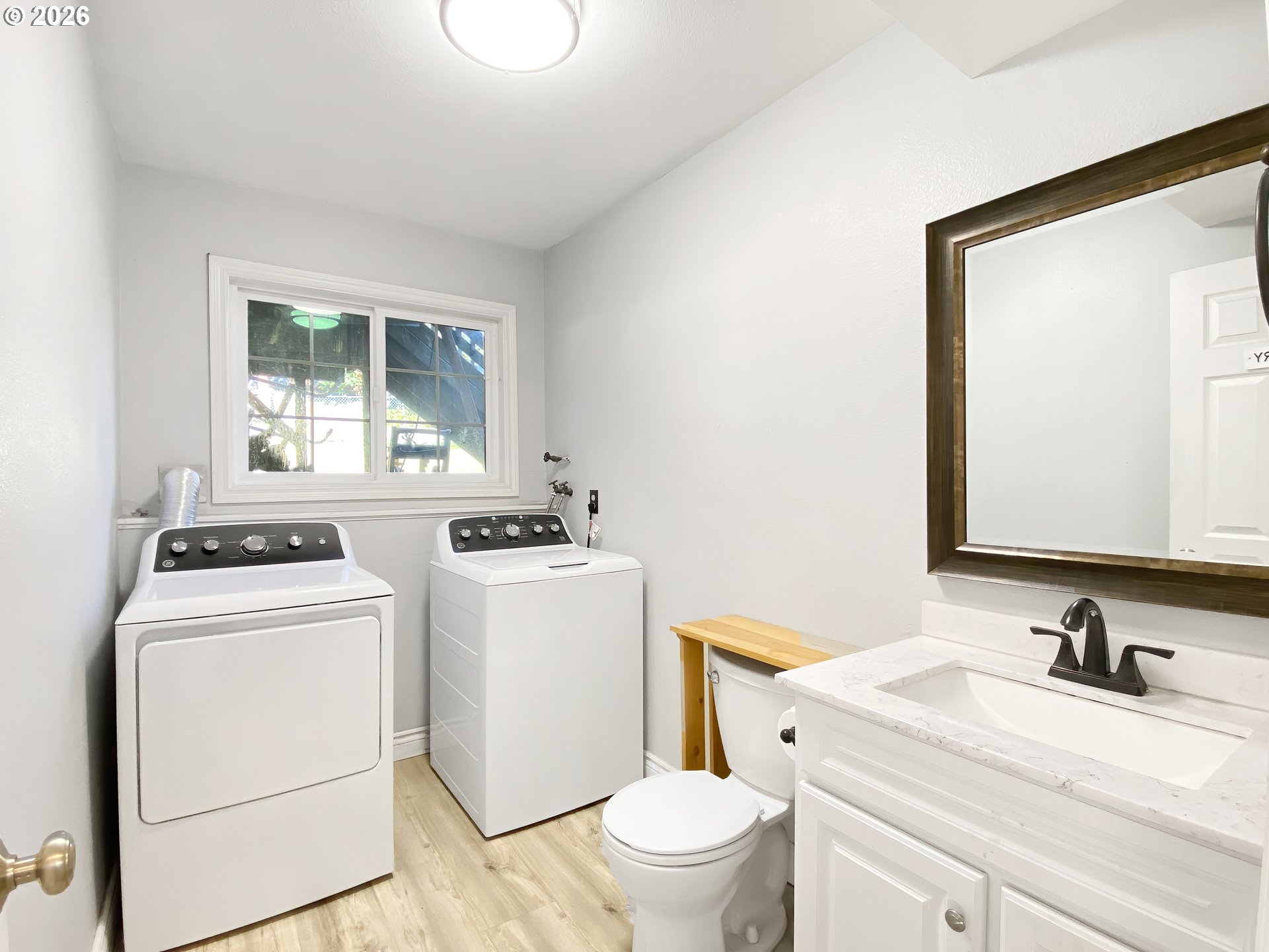 3877 Northeast 3rd Street Gresham, OR 97030 - Photo 27 of 30 Laundry