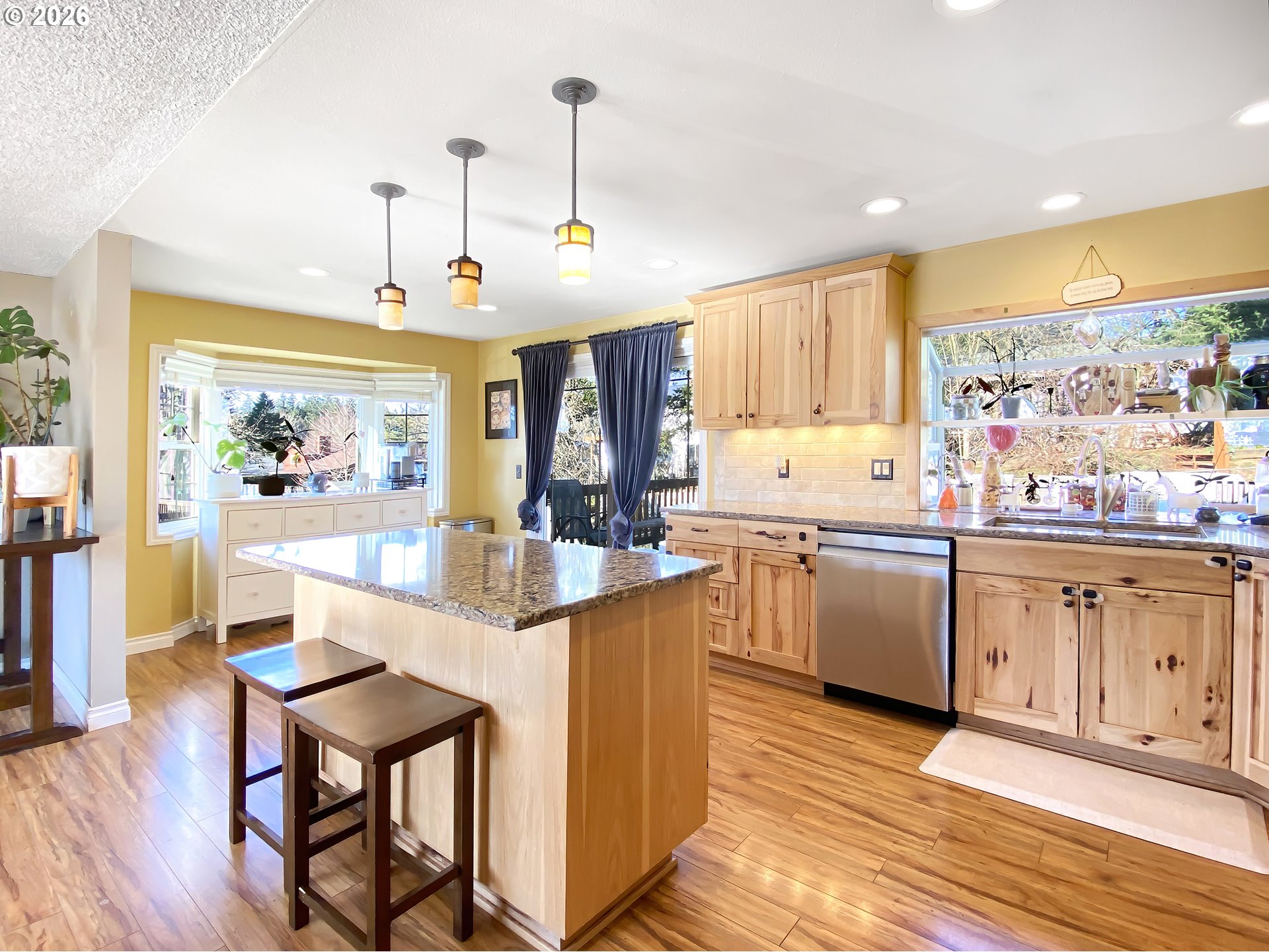 3877 Northeast 3rd Street Gresham, OR 97030 - Photo 7 of 30 Kitchen