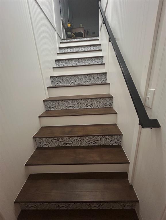 140 Hollis Road Waxahachie, TX 75167 - Photo 8 of 40 a view of entryway