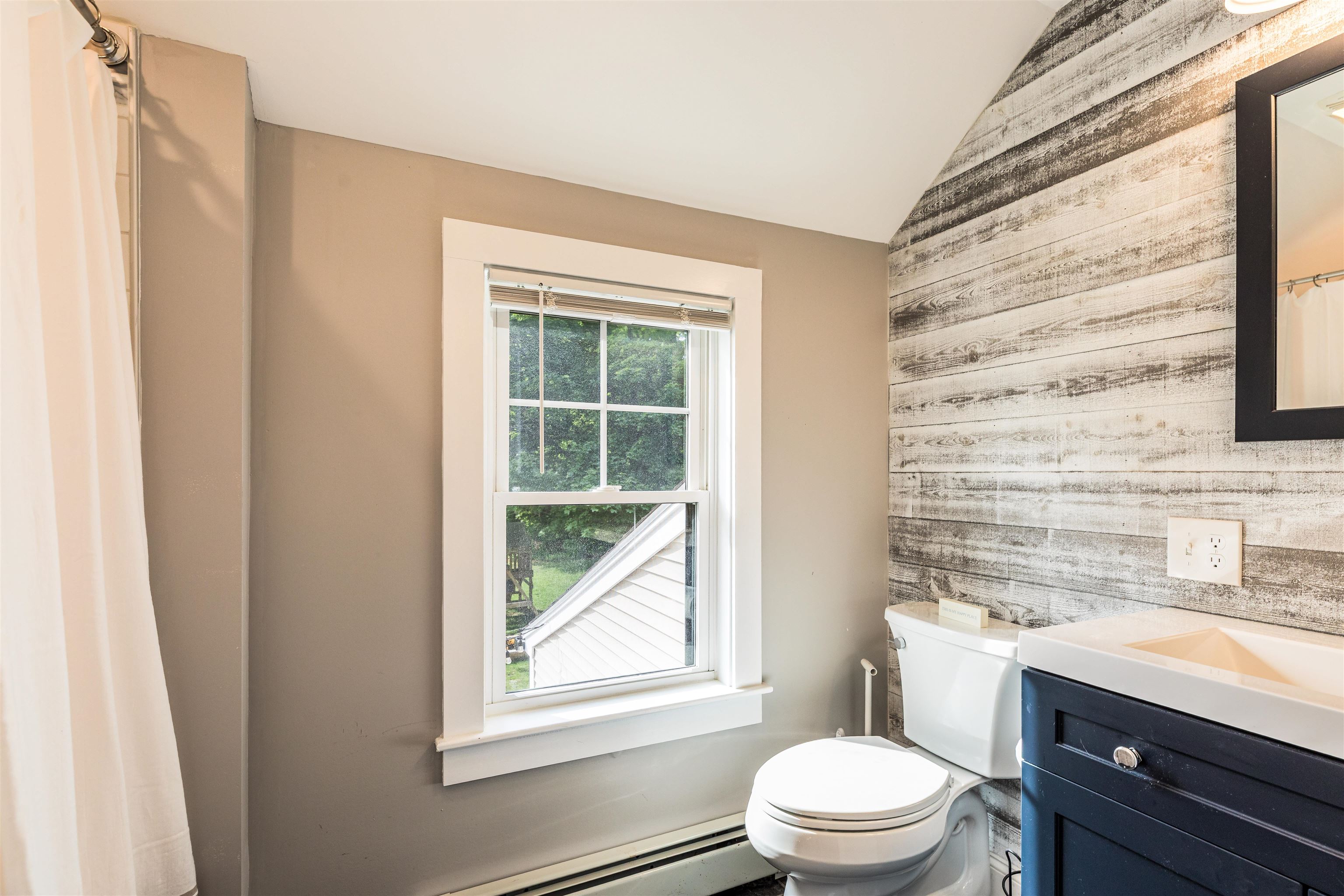 2 Locke Road Hampton, NH 03842 - Photo 19 of 58