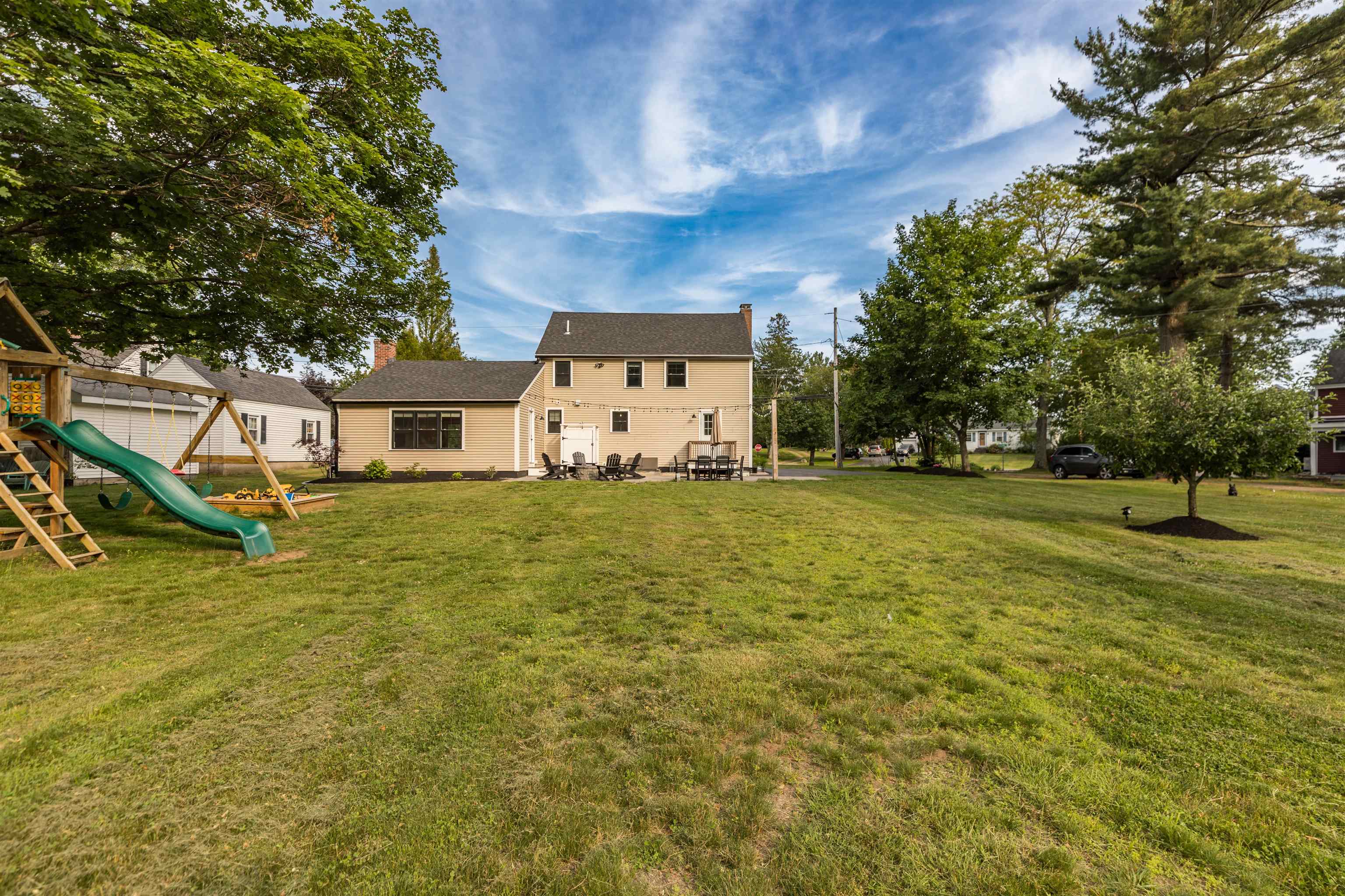 2 Locke Road Hampton, NH 03842 - Photo 41 of 58