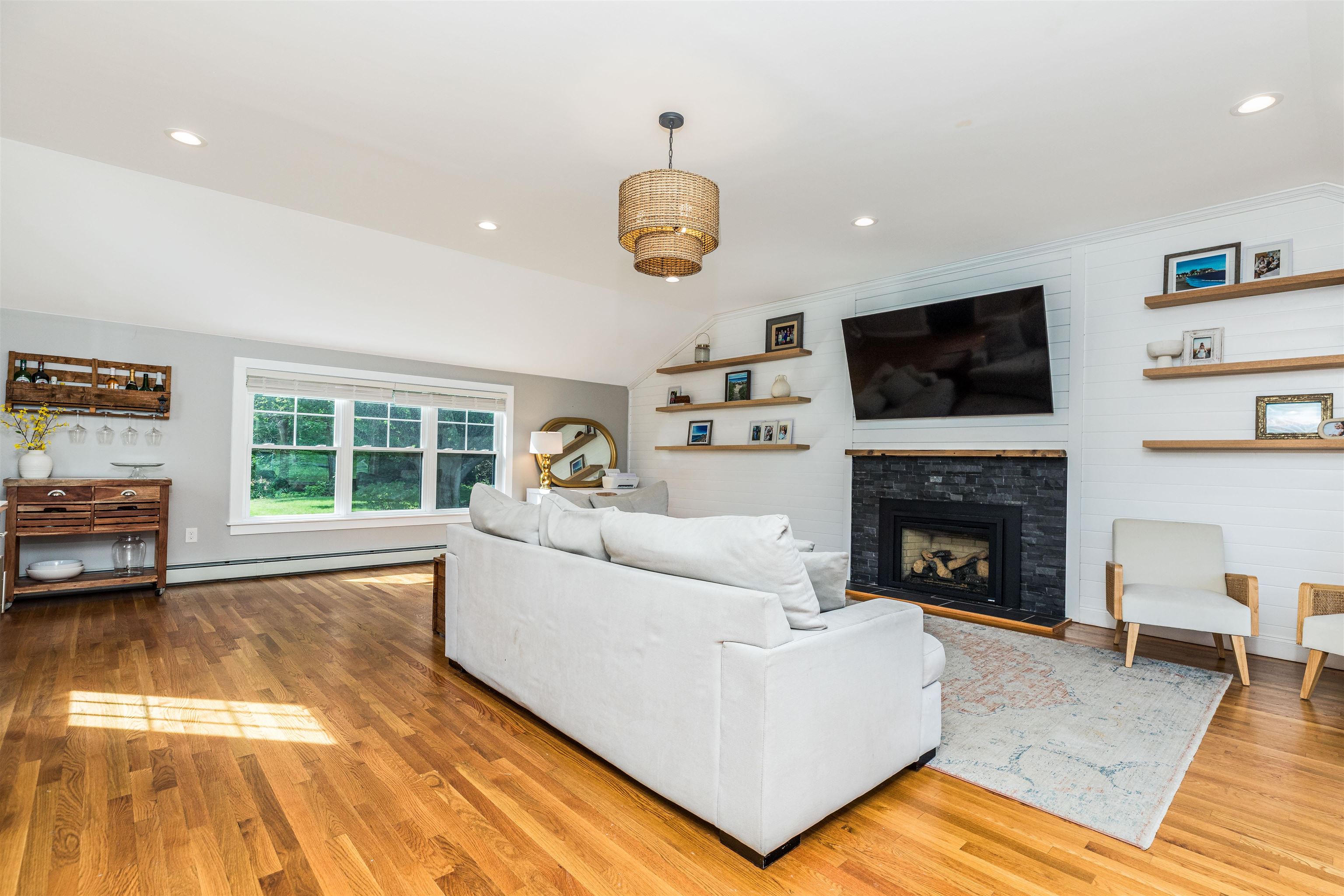 2 Locke Road Hampton, NH 03842 - Photo 10 of 58