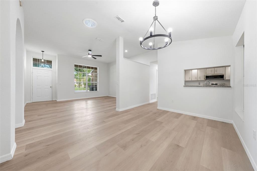 7722 Southwest 117th Street Road Ocala, FL 34476 - Photo 5 of 36 Gallery Image 5