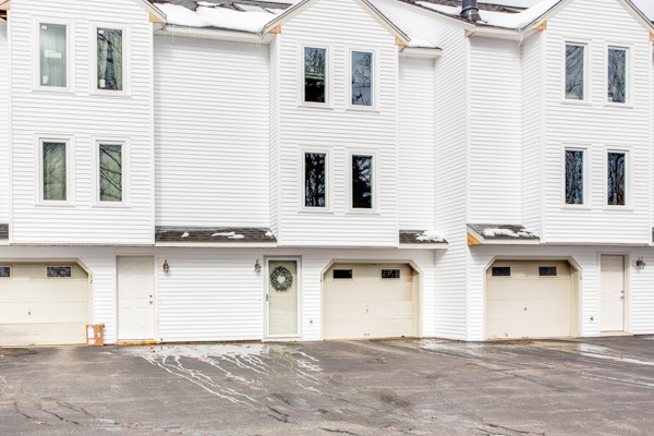 14 Ramsgate Ridge Drive, Unit 14 Nashua, NH 03063 - Photo 1 of 40