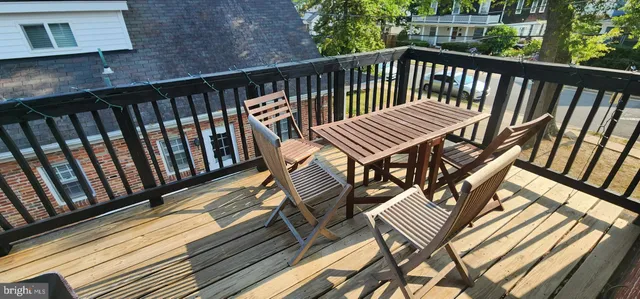 $2,895 | 1227 North Utah Street, Unit 3, Arlington, VA 22201