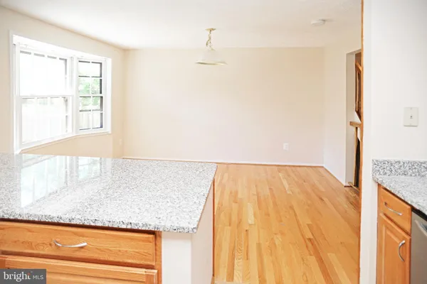 $3,900 | 329 Gundry Drive, Falls Church, VA 22046