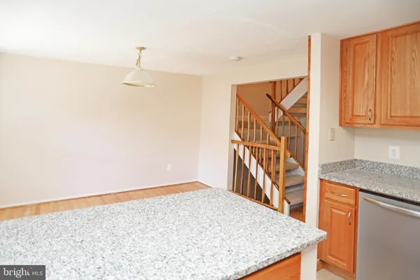 $3,900 | 329 Gundry Drive, Falls Church, VA 22046