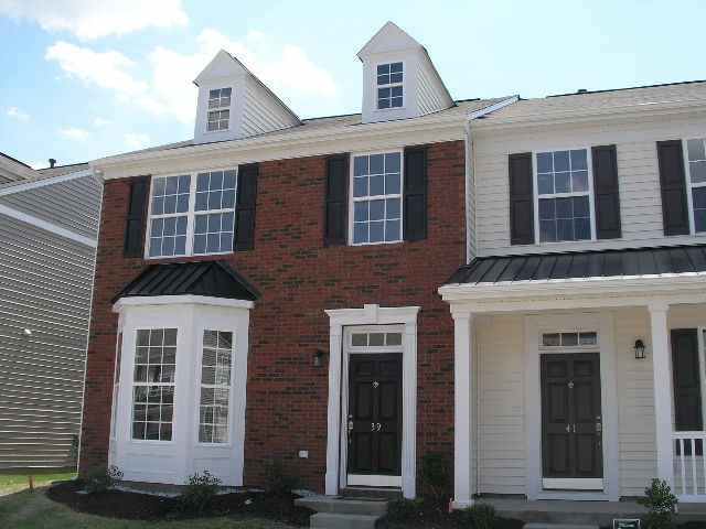 39 Swade Way Greer, SC 29650 - Photo 1 of 7 Gallery Image 1