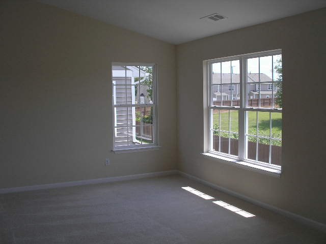 39 Swade Way Greer, SC 29650 - Photo 6 of 7 Gallery Image 6