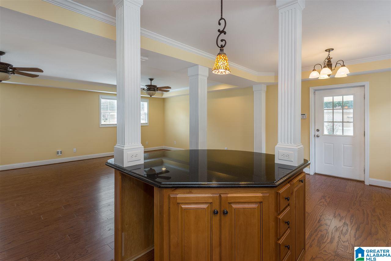 814 Springdale Avenue Anniston, AL 36207 - Photo 7 of 40