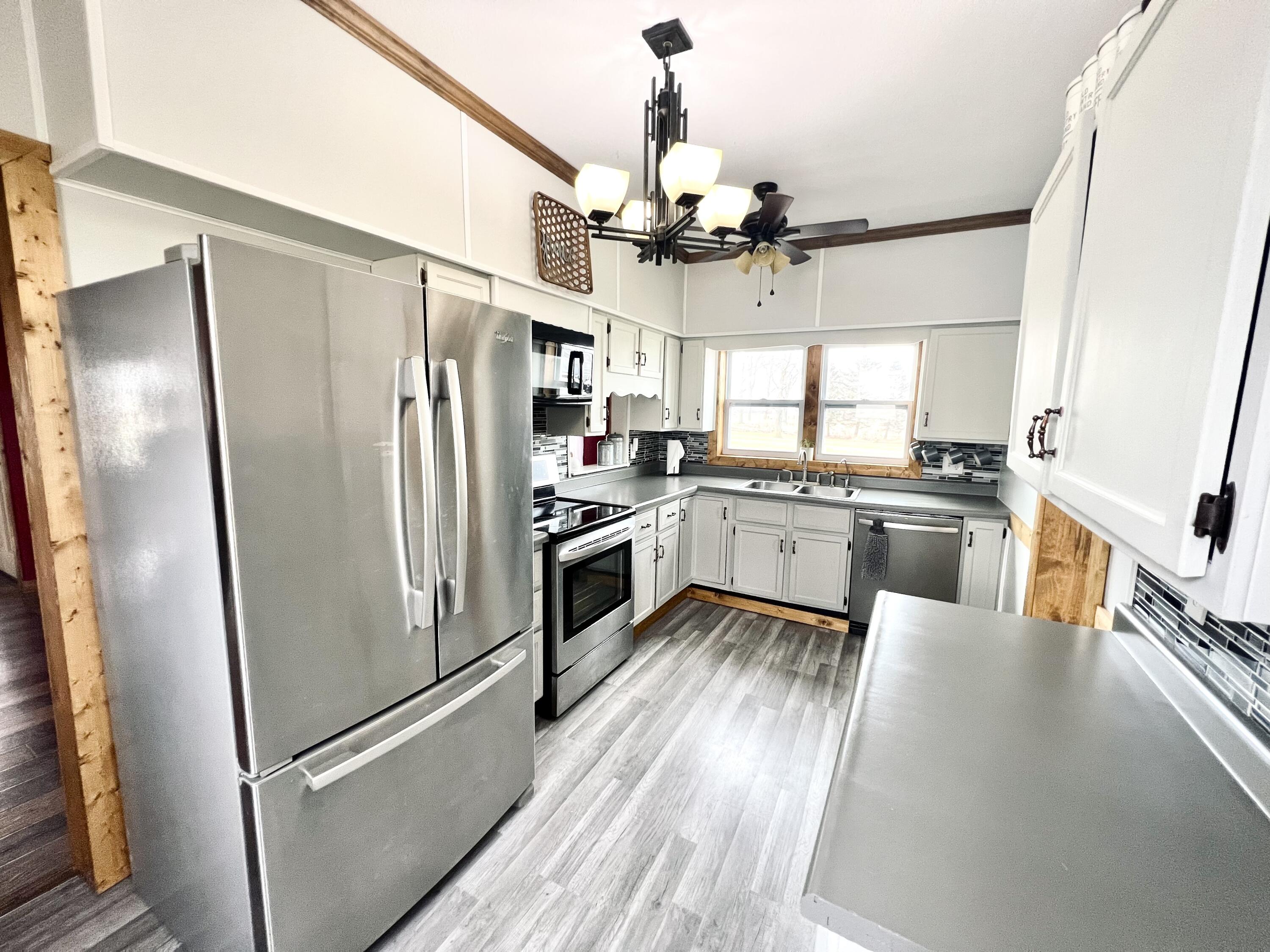 9300 West Litchfield Road Litchfield, MI 49252 - Photo 6 of 25 F18570FC-FF81-40D3-A86C-78DAF4072693