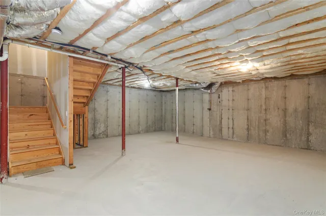 $610,000 | 307 Medea Way, Central Islip, NY 11722