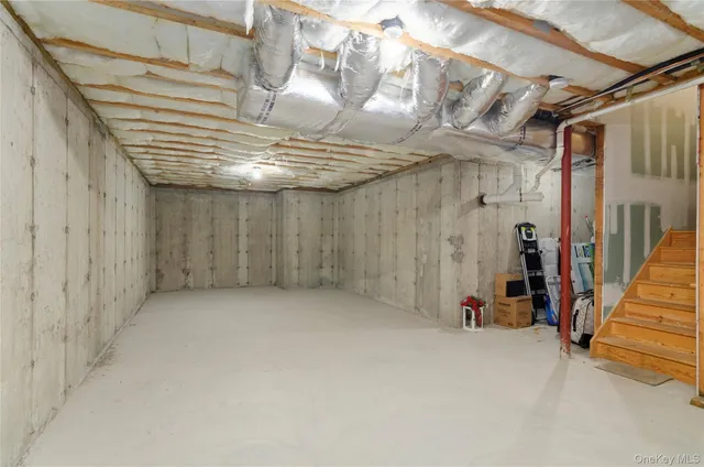 $610,000 | 307 Medea Way, Central Islip, NY 11722