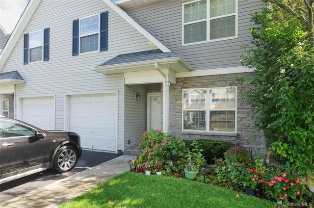 $610,000 | 307 Medea Way, Central Islip, NY 11722