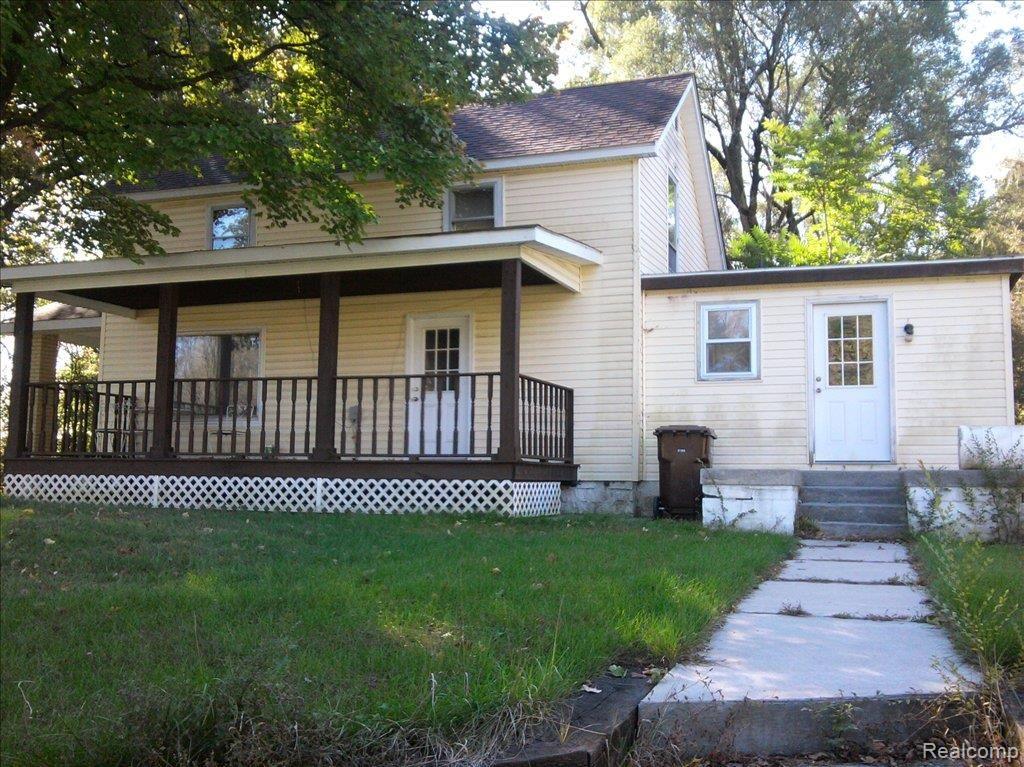 26218 Elwell Road Belleville, MI 48111 - Photo 1 of 1 1006101044