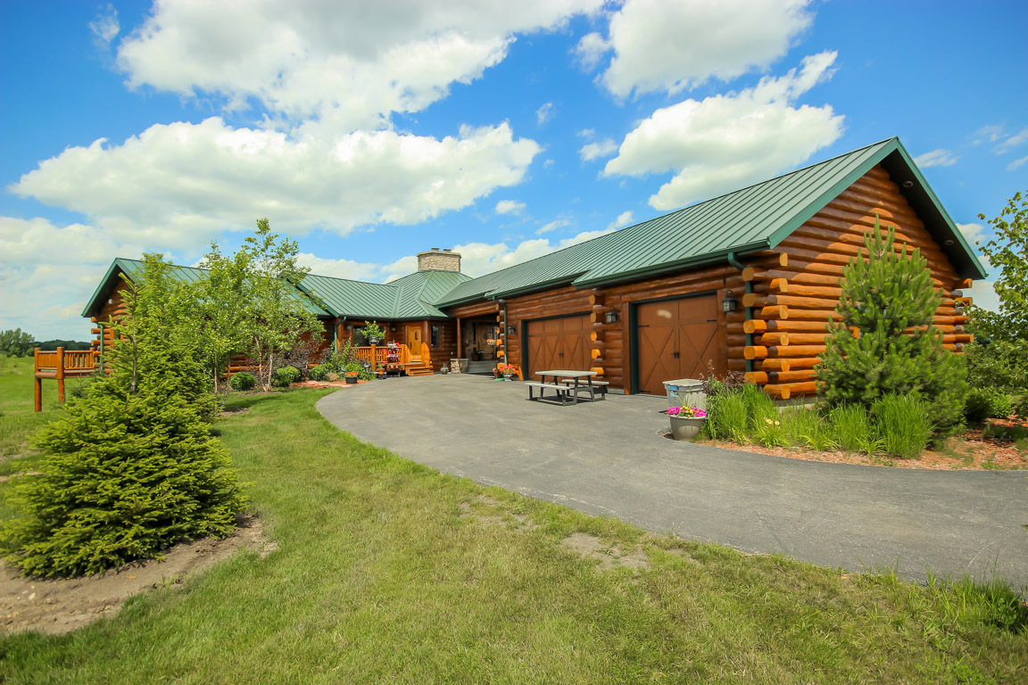 17700 Streit Road Harvard, IL 60033 - Photo 3 of 50