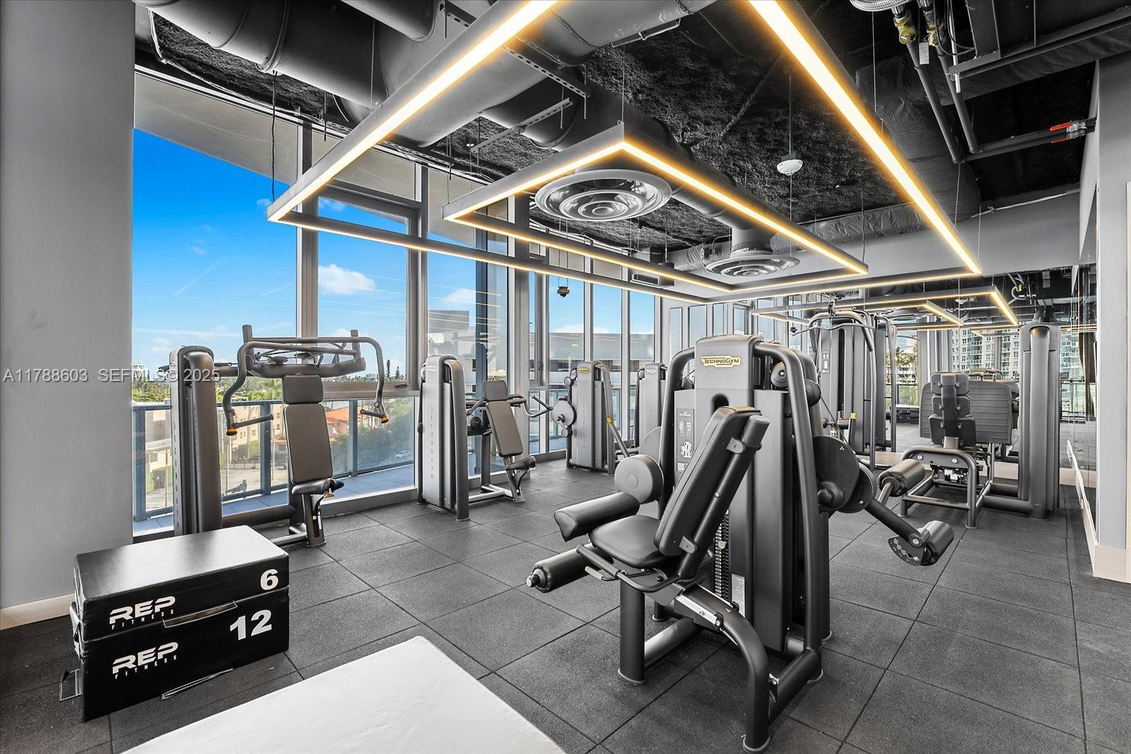 500 Alton Road, Unit 1105 Miami Beach, FL 33139 - Photo 32 of 69