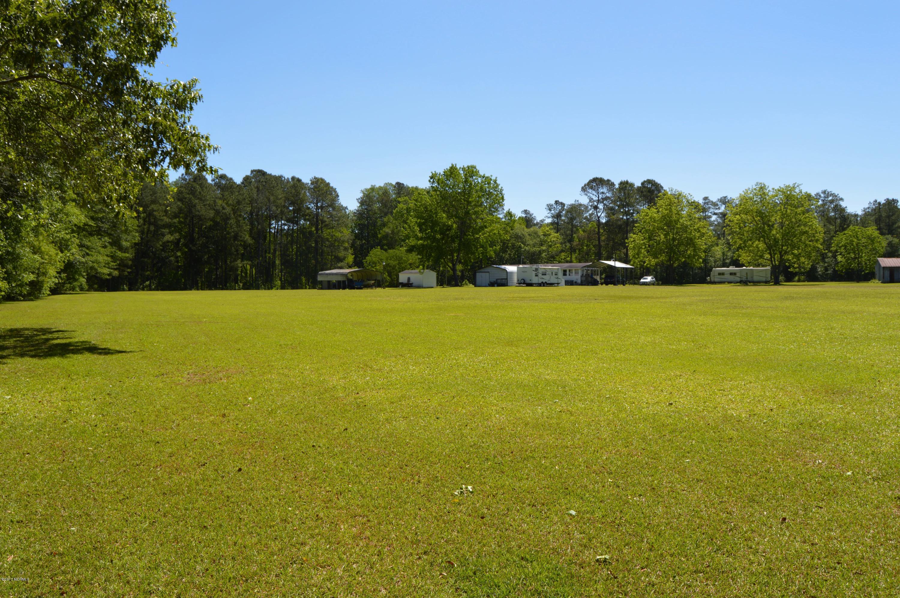 588 Rivenbark Road Currie, NC 28435 - Photo 13 of 26 back to front