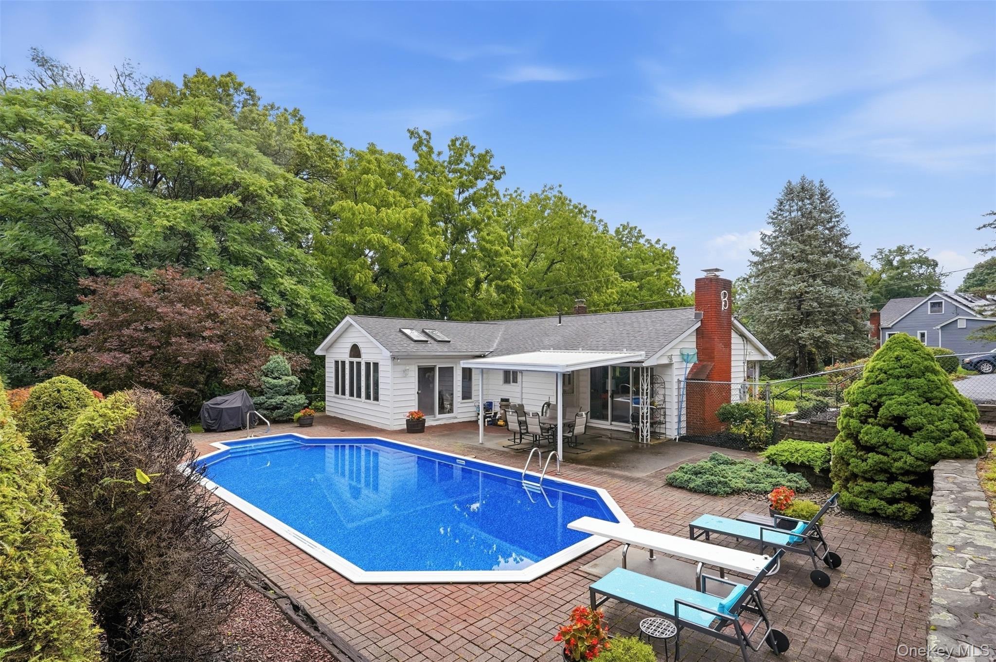 8 Boulder Road Newburgh, NY 12550 - Photo 2 of 26 Gallery Image 2