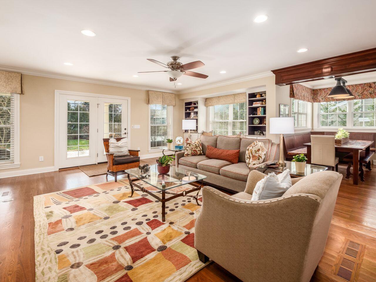 2079 Guilford Road Columbus, OH 43221 - Photo 28 of 81 Family Room