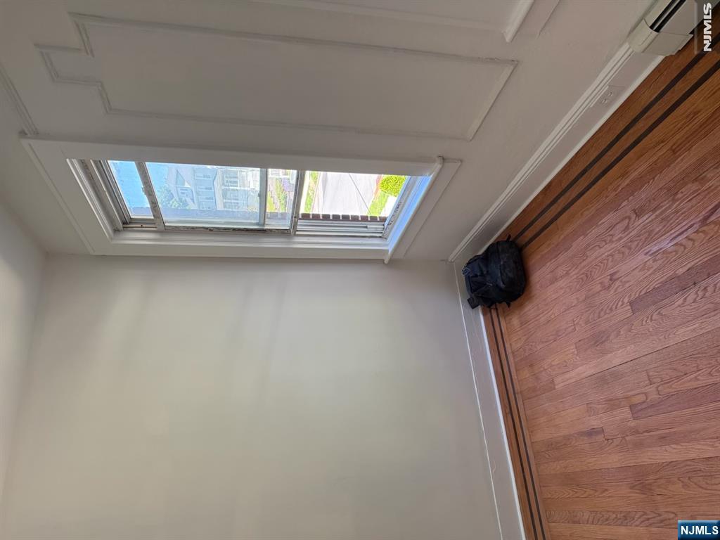 200 Ridgefield Avenue Bogota, NJ 07603 - Photo 9 of 16