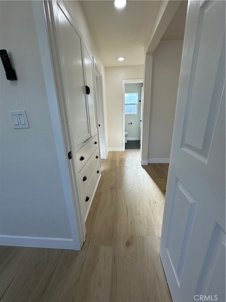 4364 Vía San Luis Riverside, CA 92504 - Photo 11 of 24