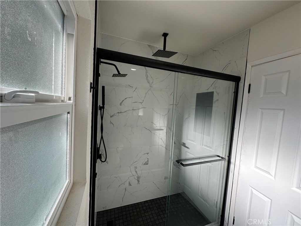 4364 Vía San Luis Riverside, CA 92504 - Photo 16 of 24